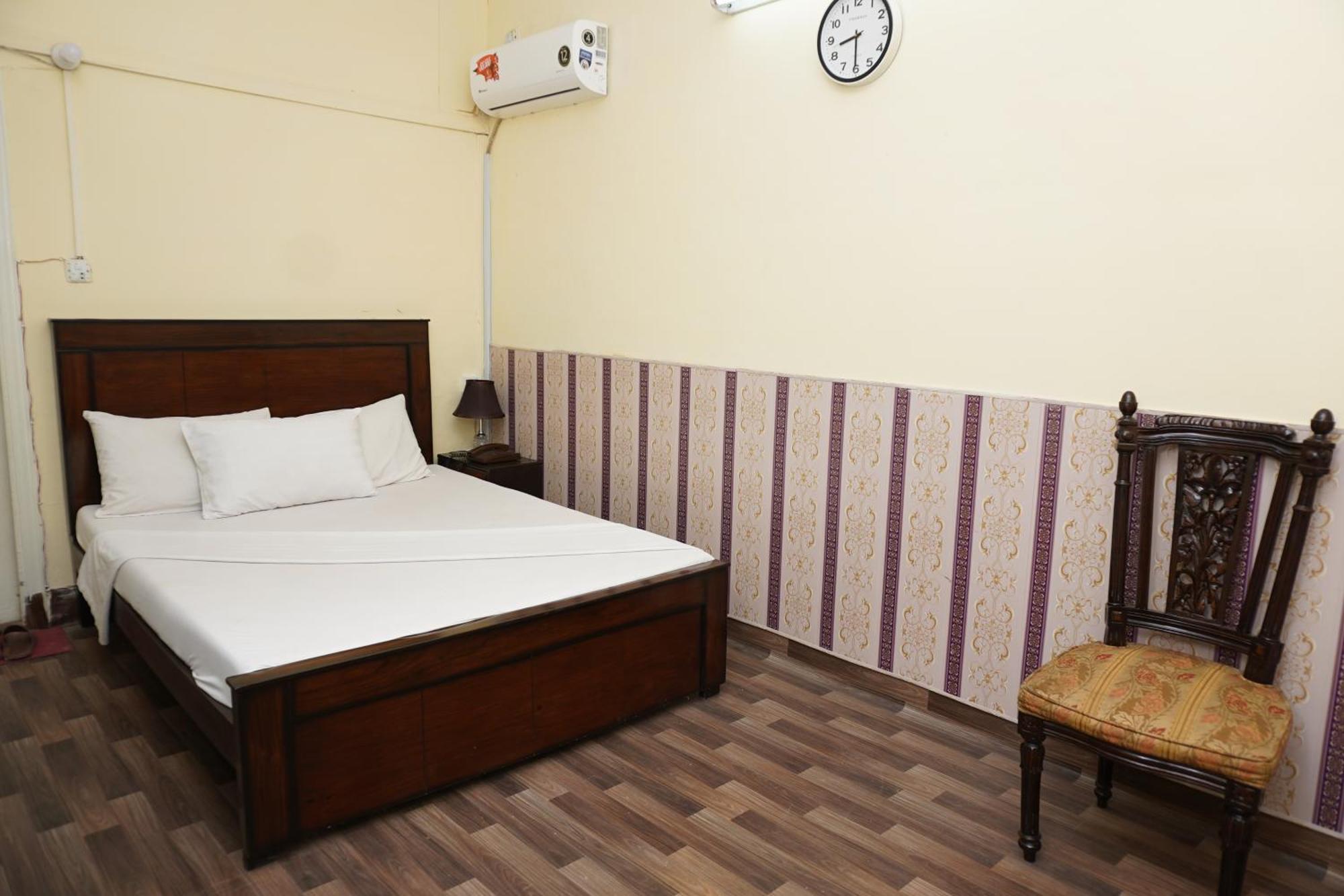 Orion Inn Guest House F-7 Islamabad Zewnętrze zdjęcie